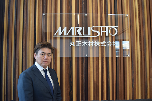 代表取締役社長　東　正彦